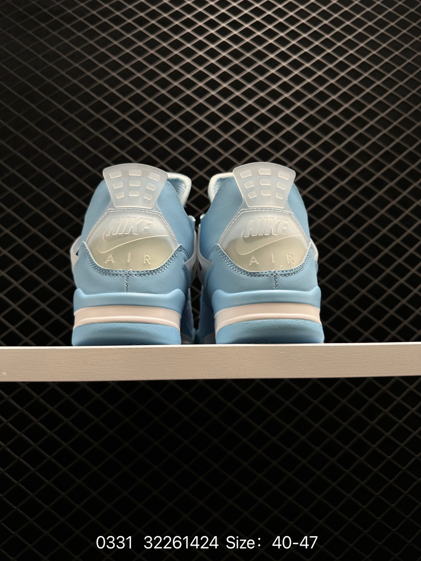 Off-White™ x Air Jordan 4  